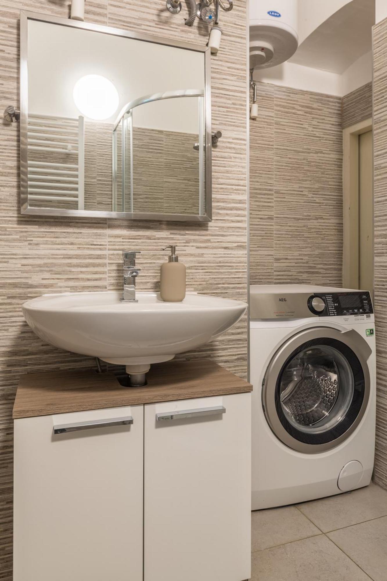 Xxxl Bed/ Free Parking/ Central Viena Exterior foto